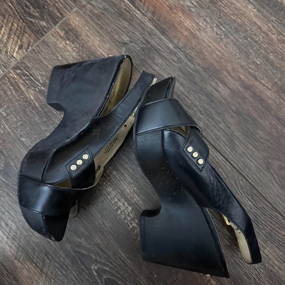 Michael Kors Black Leather Women's Platform Slingback Heels - Picture 5 of 7